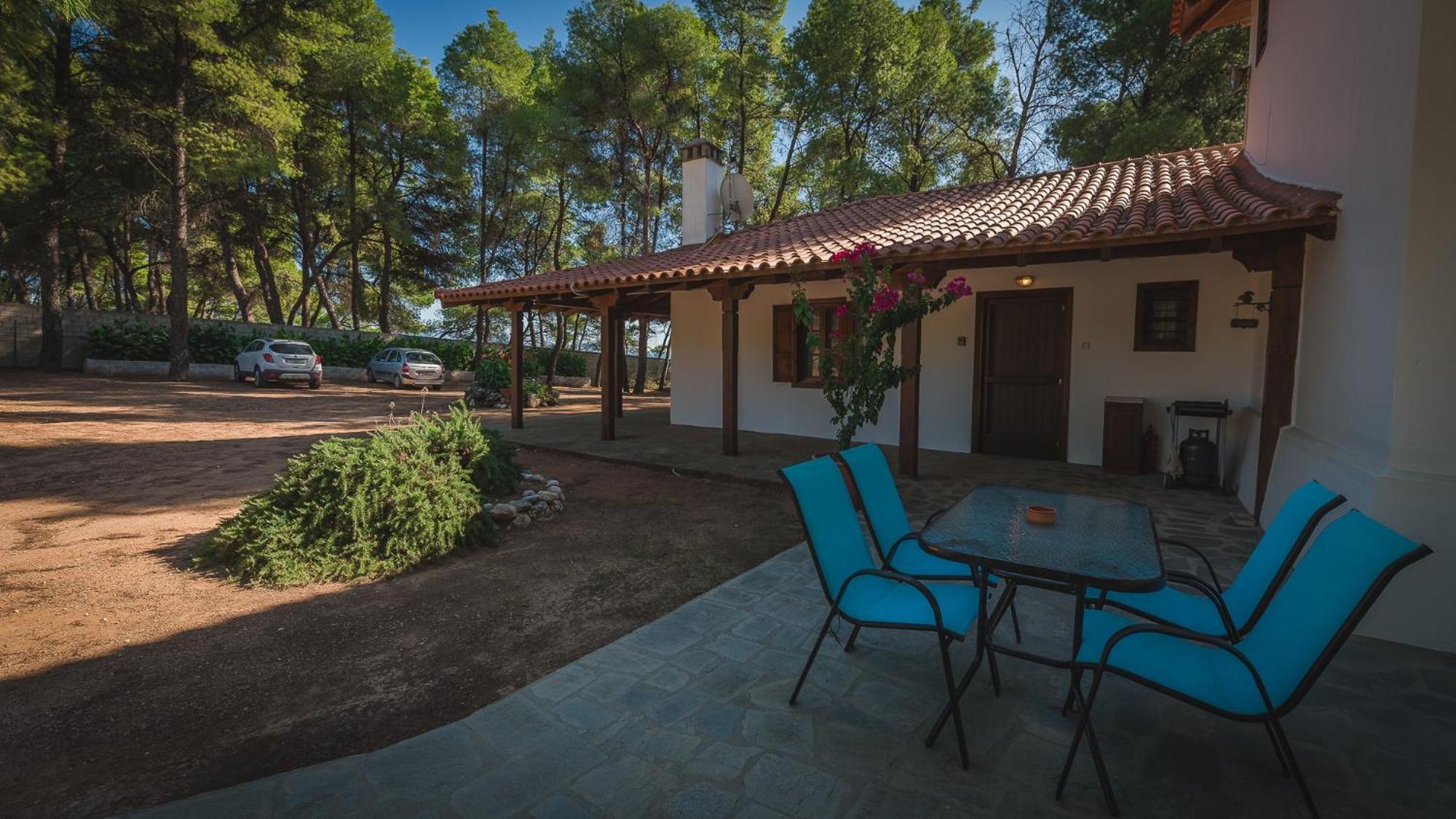 Squirrel Beach Front Villa, Metamorfosi Εξωτερικό φωτογραφία