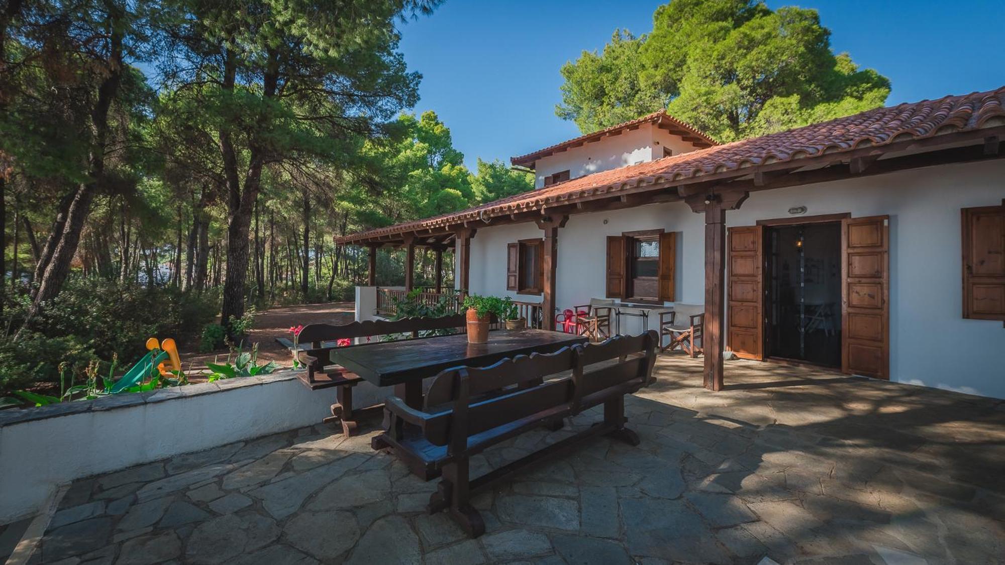 Squirrel Beach Front Villa, Metamorfosi Εξωτερικό φωτογραφία