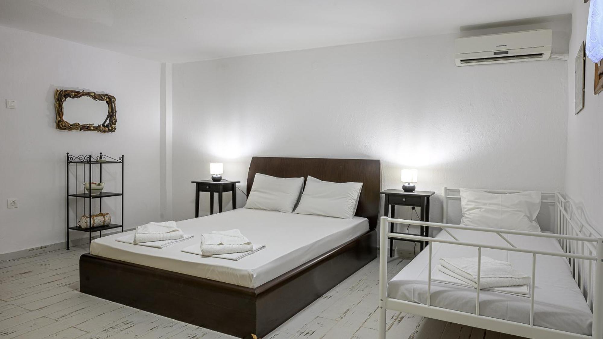 Squirrel Beach Front Villa, Metamorfosi Εξωτερικό φωτογραφία